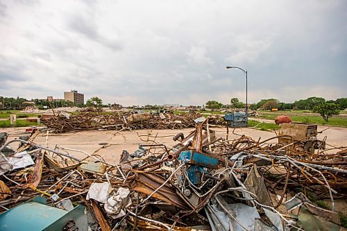 MIKAELA MACKENZIE / WINNIPEG FREE PRESS

Demolition takes place at the Kapyong barracks in Winnipeg on Tuesday, June 16, 2020. 
Winnipeg Free Press 2020.