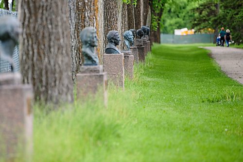 JESSE BOILY  / WINNIPEG FREE PRESS
The many busts at Citizens Hall of Fame in Assiniboine Park on Monday.  Monday, June 22, 2020.
Reporter: Eva Wasney
