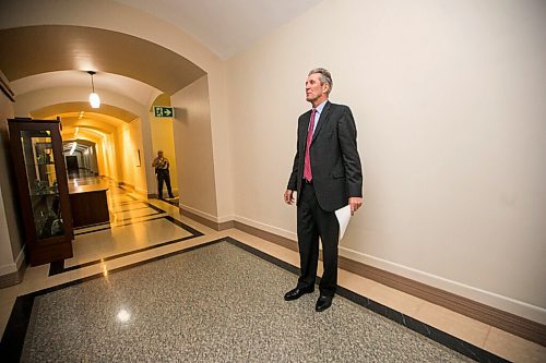 MIKAELA MACKENZIE / WINNIPEG FREE PRESS

Premier Brian Pallister speaks to the media in a live-streamed media conference at the Manitoba Legislative Building in Winnipeg on Tuesday, June 23, 2020. For Larry Kusch story.
Winnipeg Free Press 2020.