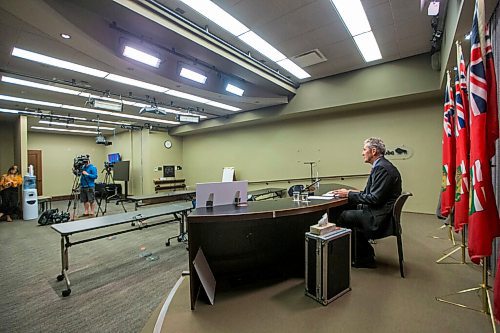 MIKAELA MACKENZIE / WINNIPEG FREE PRESS

Premier Brian Pallister speaks to the media in a live-streamed media conference at the Manitoba Legislative Building in Winnipeg on Tuesday, June 23, 2020. For Larry Kusch story.
Winnipeg Free Press 2020.