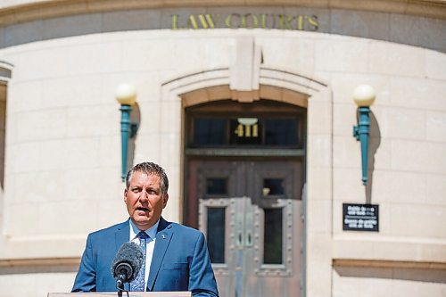 MIKE DEAL / WINNIPEG FREE PRESS
Justice Minister Cliff Cullen announces that the Manitoba government will be launching the first phase of a new single-window Family Resolution Service that they say will ensure family law services are more accessible and affordable to Manitobans, during a press conference held outside the Law Courts building on Broadway, Wednesday morning.
200624 - Wednesday, June 24, 2020.