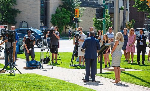 MIKE DEAL / WINNIPEG FREE PRESS
Justice Minister Cliff Cullen announces that the Manitoba government will be launching the first phase of a new single-window Family Resolution Service that they say will ensure family law services are more accessible and affordable to Manitobans, during a press conference held outside the Law Courts building on Broadway, Wednesday morning.
200624 - Wednesday, June 24, 2020.