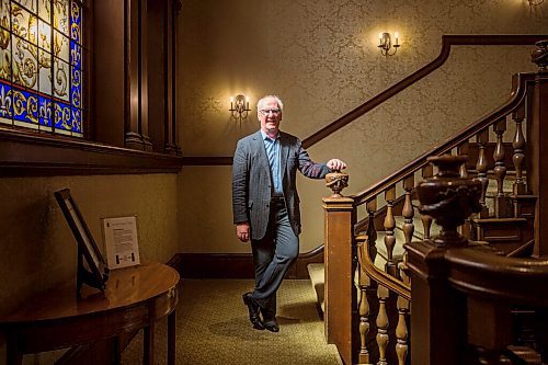 MIKAELA MACKENZIE / WINNIPEG FREE PRESS

Doug Harvey poses for a portrait at the Manitoba Club in Winnipeg on Wednesday, June 24, 2020. He stepped down as chair of CancerCare Manitoba Foundations board later that afternoon. For Doug Speirs story.
Winnipeg Free Press 2020.