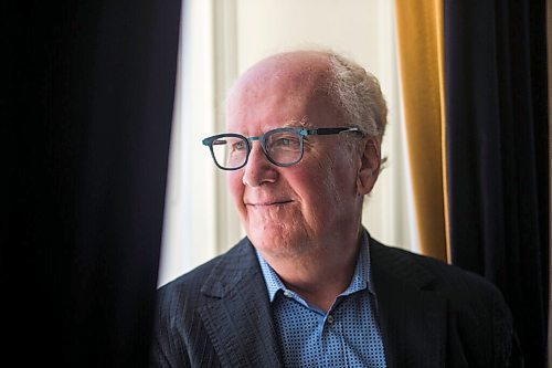 MIKAELA MACKENZIE / WINNIPEG FREE PRESS
Doug Harvey poses for a portrait at the Manitoba Club in Winnipeg on Wednesday, June 24, 2020. He stepped down as chair of CancerCare Manitoba Foundations board later that afternoon. For Doug Speirs story.
Winnipeg Free Press 2020.