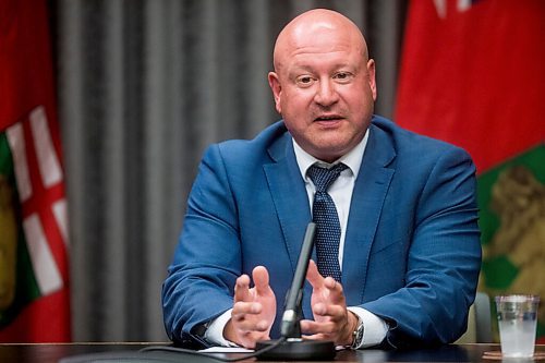 MIKAELA MACKENZIE / WINNIPEG FREE PRESS

Chief provincial public health officer Brent Roussin speaks to the media at the Manitoba Legislative Building in Winnipeg on Thursday, June 25, 2020. For Maggie story. 
Winnipeg Free Press 2020.