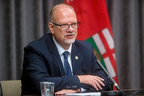 MIKAELA MACKENZIE / WINNIPEG FREE PRESS

Education minister Kelvin Goertzen speaks to the media at the Manitoba Legislative Building in Winnipeg on Thursday, June 25, 2020. For Maggie story. 
Winnipeg Free Press 2020.