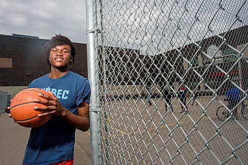 JESSE BOILY  / WINNIPEG FREE PRESS
Dami Farinloye, 18, is a top ranked high school boys basketball player but is uncertain where to go in the future due to the pandemic, poses for a portrait on Thursday. Thursday, June 25, 2020.
Reporter: Taylor Allen