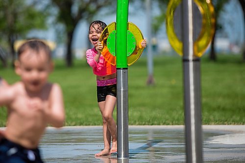 MIKAELA MACKENZIE / WINNIPEG FREE PRESS

Julia Thomas, four, plays at the splash pad at Sergeant Tommy Prince Place in Winnipeg on Tuesday, June 30, 2020. Standup.
Winnipeg Free Press 2020.