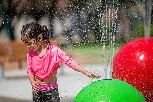 MIKAELA MACKENZIE / WINNIPEG FREE PRESS

Julia Thomas, four, plays at the splash pad at Sergeant Tommy Prince Place in Winnipeg on Tuesday, June 30, 2020. Standup.
Winnipeg Free Press 2020.