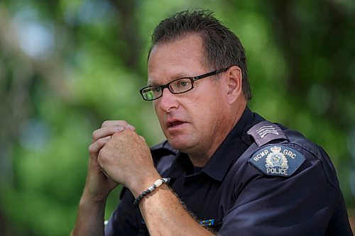 MIKE DEAL / WINNIPEG FREE PRESS
RCMP Staff Sgt. Bob Chabot was the coordinator of the search effort for Nour Ali, who drowned when his boat capsized in Lake Winnipeg on June 13.
200630 - Tuesday, June 30, 2020.