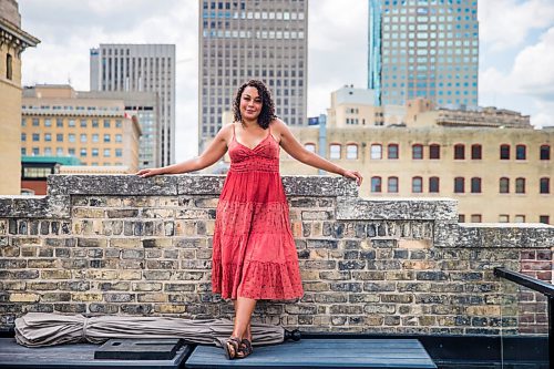 MIKAELA MACKENZIE / WINNIPEG FREE PRESS

Cherissa Richards, actor, poses for a portrait on her rooftop patio in Winnipeg on Tuesday, June 30, 2020. For Frances Koncan story.
Winnipeg Free Press 2020.