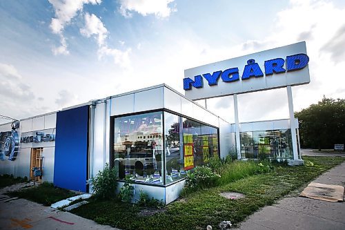 JOHN WOODS / WINNIPEG FREE PRESS
Three buildings on Notre Dame Avenue owned by Nygard are for sale Tuesday, June 30, 2020. 

Reporter: ?