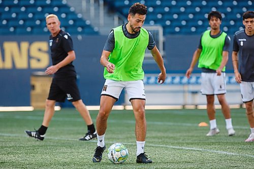 MIKE DEAL / WINNIPEG FREE PRESS
Valour FC left-winger, Masta Kacher (7), during practice at IG Field Thursday morning.
200702 - Thursday, July 02, 2020.
