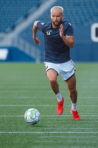 MIKE DEAL / WINNIPEG FREE PRESS
Valour FC winger, Stefan Cebara (14), during practice at IG Field Thursday morning.
200702 - Thursday, July 02, 2020.