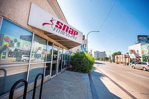 MIKAELA MACKENZIE / WINNIPEG FREE PRESS

The Osborne location of Snap Fitness in Winnipeg on Thursday, July 2, 2020. For Martin Cash story.
Winnipeg Free Press 2020.