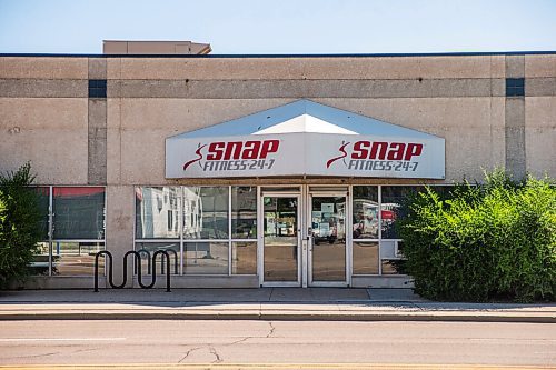 MIKAELA MACKENZIE / WINNIPEG FREE PRESS

The Osborne location of Snap Fitness in Winnipeg on Thursday, July 2, 2020. For Martin Cash story.
Winnipeg Free Press 2020.