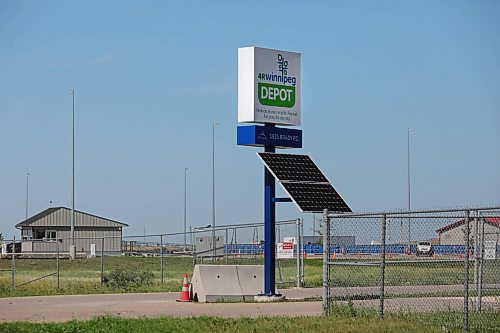 RUTH BONNEVILLE / WINNIPEG FREE PRESS

Local - Brady Landfill 

Photos of Brady Landfill in south Winnipeg for story.  

July 2nd,,  2020