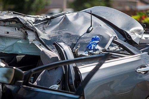 MIKAELA MACKENZIE / WINNIPEG FREE PRESS

Police respond to a multiple vehicle collision on Portage Avenue at Saint Charles Street in Winnipeg on Friday, July 3, 2020. 
Winnipeg Free Press 2020.