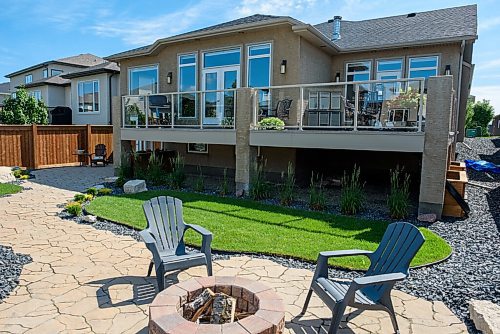 JESSE BOILY  / WINNIPEG FREE PRESS
Backyard at 99 Lake Bend Road in Bridgewater on Monday. Monday, July 6, 2020.
Reporter: Todd Lewys