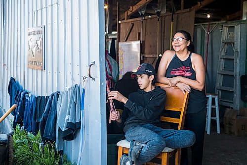 MIKAELA MACKENZIE / WINNIPEG FREE PRESS

Jennifer Tourangeau hangs out in the barns at the Assiniboia Downs in Winnipeg on Friday, July 10, 2020. For George Williams story.
Winnipeg Free Press 2020.