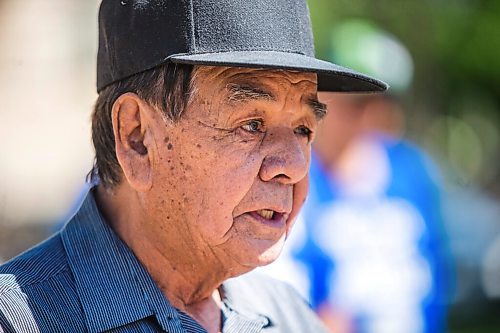 MIKAELA MACKENZIE / WINNIPEG FREE PRESS

Norman Stagg, commercial fisherman in Dauphin River for over 60 years, speaks to the media about the lack of support from the federal government for Manitobas commercial fishers at the Manitoba Legislative Building in Winnipeg on Friday, July 10, 2020. For Dillon/Gabrielle? story.
Winnipeg Free Press 2020.