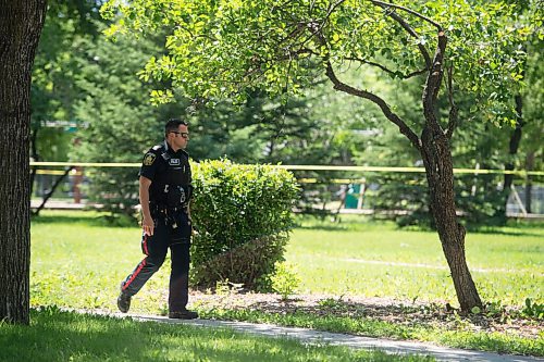 Mike Sudoma / Winnipeg Free Press
Winnipeg Police Services patrol the perimeter of Montrose Park in River Heights Saturday afternoon after an unknown package appeared in the park earlier Saturday morning
July 11, 2020