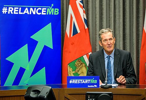 JESSE BOILY  / WINNIPEG FREE PRESS
Premier Brian Pallister speaks at a press conference at the Legislative building on Wednesday. Wednesday, July 15, 2020.
Reporter: