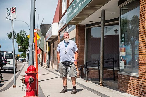 MIKAELA MACKENZIE / WINNIPEG FREE PRESS

Order of Manitoba recipient Mitch Bourbonniere poses for a portrait by the North End Community Renewal Corporation, one of the many places he volunteers, in Winnipeg on Wednesday, July 15, 2020. For Malak Abas story.
Winnipeg Free Press 2020.