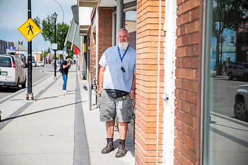 MIKAELA MACKENZIE / WINNIPEG FREE PRESS

Order of Manitoba recipient Mitch Bourbonniere poses for a portrait by the North End Community Renewal Corporation, one of the many places he volunteers, in Winnipeg on Wednesday, July 15, 2020. For Malak Abas story.
Winnipeg Free Press 2020.