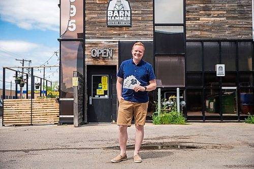 MIKAELA MACKENZIE / WINNIPEG FREE PRESS

Rob Stansel, who has started an online beer venture called Middle Tap, poses for a portrait with a map of local breweries at Barn Hammer Brewing Company in Winnipeg on Wednesday, July 15, 2020. For Ben Sigurdson story.
Winnipeg Free Press 2020.