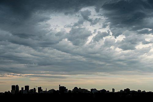 Mike Sudoma / Winnipeg Free Press
The skyline of Downtown Winnipeg as seen from Garbage Hill as Storm clouds take over the skies above Friday afternoon
July 17, 2020