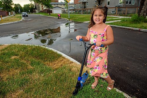 JESSE BOILY  / WINNIPEG FREE PRESS
Nikki Bland, 5, who is about to go into kindergarten plays on her scooter outside her home on Friday. Friday, July 17, 2020.
Reporter: Maggie