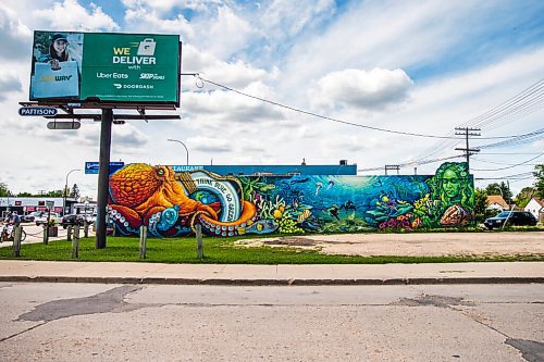 MIKAELA MACKENZIE / WINNIPEG FREE PRESS

The Think Blue, Go Green mural at Portage Avenue and Marjorie Street in Winnipeg on Monday, July 20, 2020. For Brenda Suderman story.
Winnipeg Free Press 2020.