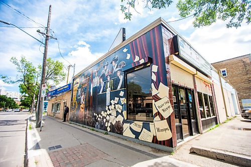 MIKAELA MACKENZIE / WINNIPEG FREE PRESS

The A Womens Parliament mural at Sargent Avenue and Furby Street in Winnipeg on Monday, July 20, 2020. For Brenda Suderman story.
Winnipeg Free Press 2020.