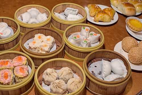 JESSE BOILY  / WINNIPEG FREE PRESS
Dim sum from Kum Koon Garden on Tuesday. Tuesday, July 21, 2020.
Reporter: Eva 
