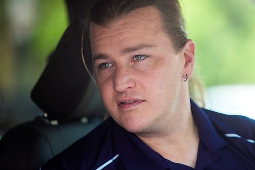 MIKAELA MACKENZIE / WINNIPEG FREE PRESS

Tyler Vandervis speaks to the Free Press while waiting to get tested at the drive-through COVID-19 testing site on Main Street in Winnipeg on Tuesday, July 21, 2020. For Malak Abas story.
Winnipeg Free Press 2020.