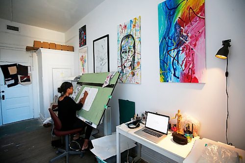 JOHN WOODS / WINNIPEG FREE PRESS
Artist Danielle Friesen is photographed in her studio in downtown Winnipeg Wednesday, July 22, 2020. 

Reporter: King/Five Things