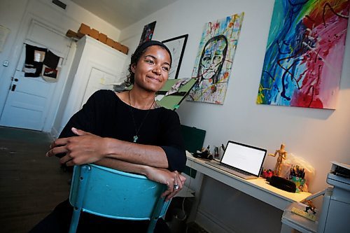 JOHN WOODS / WINNIPEG FREE PRESS
Artist Danielle Friesen is photographed in her studio in downtown Winnipeg Wednesday, July 22, 2020. 

Reporter: King/Five Things