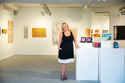 MIKAELA MACKENZIE / WINNIPEG FREE PRESS

Artist Lynley Rose and her exhibit, Come Alive and Touch the Sky, at the Cre8ery Gallery in Winnipeg on Thursday, July 23, 2020. For Frances Koncan story.
Winnipeg Free Press 2020.