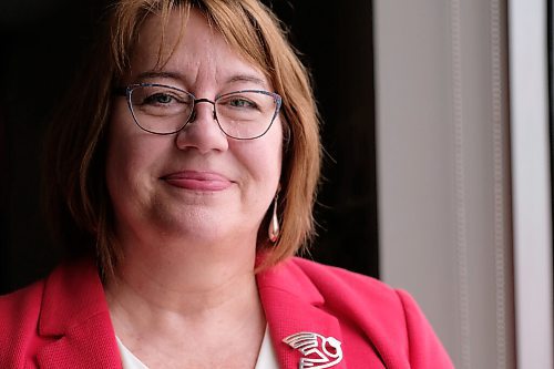 SHANNON VANRAES/WINNIPEG FREE PRESS
Jennifer Frain, CEO of New Directions, at the organization's office on July 23, 2020.