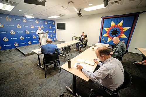 Mike Sudoma / Winnipeg Free Press
Reporters take notes as Winnipeg Police Chief, Danny Smyth, comments on the 2019 Annual Statistics Report at a press event Friday morning at Police Headquarters downtown.
July 24, 2020