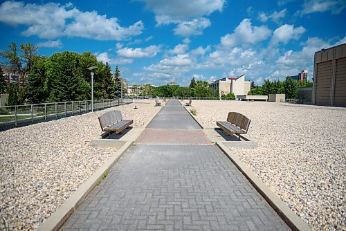 JESSE BOILY  / WINNIPEG FREE PRESS
An empty campus at the University of Manitoba on Friday. UofM will keep only two residences open for the fall semester with single occupancy.  Friday, July 24, 2020.
Reporter: Maggie