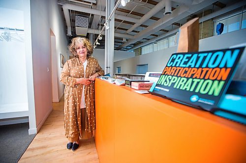 MIKAELA MACKENZIE / WINNIPEG FREE PRESS

Carol Phillips, head of the Winnipeg Arts Council, poses for a portrait in the office in Winnipeg on Monday, July 27, 2020. For Al Small story.
Winnipeg Free Press 2020.