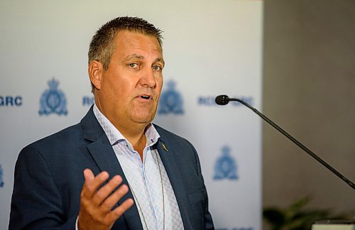 JESSE BOILY  / WINNIPEG FREE PRESS
Justice Minister Cliff Cullen speaks to media on recent RCMP success in Manitoba at the RCMP D Division Headquarters on Monday. Monday, July 27, 2020.
Reporter: Gabby