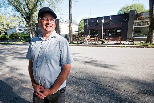 JOHN WOODS / WINNIPEG FREE PRESS
Jamie Hilland, co-owner of The Ruby West restaurant, is photographed on his restaurant patio Tuesday, July 28, 2020. The citys temporary patio licences have allowed some restaurants to survive the COVID-19 pandemic.

Reporter: Zoratti