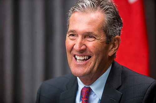 MIKAELA MACKENZIE / WINNIPEG FREE PRESS

Premier Brian Pallister speaks to the media about the Risk Recognition Program at the Manitoba Legislative Building in Winnipeg on Wednesday, July 29, 2020. For Larry Kusch story.
Winnipeg Free Press 2020.