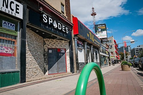 Daniel Crump / Winnipeg Free Press. Spades Lounge and Hookah Bar, on Portage Avenue, where police were seen investigating an incident Saturday morning. August 1, 2020.