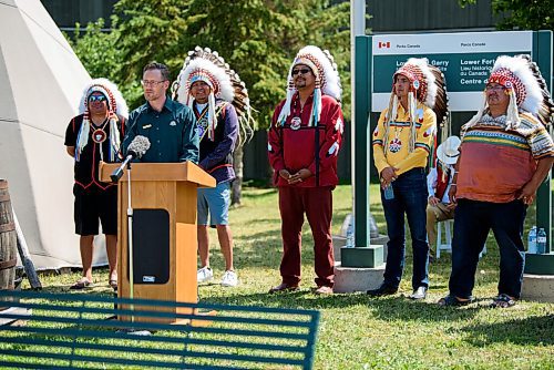 JESSE BOILY  / WINNIPEG FREE PRESS
Parks Canada Rep David Elias speaks at the 149 years commemoration of Treaty No. 1 at Lower Fort Garry National Historic Site on Monday. Parks Canada has said that they will change the plaque at Lower Fort Gary. Monday, Aug. 3, 2020.
Reporter: Piche
