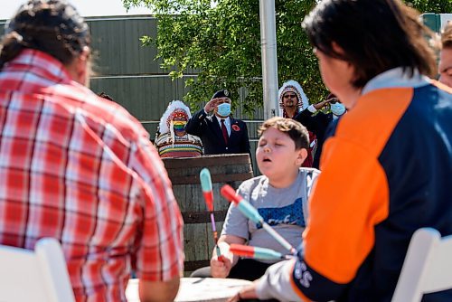 JESSE BOILY  / WINNIPEG FREE PRESS
A drum circle started and ended the ceremony at the 149 years commemoration of Treaty No. 1 at Lower Fort Garry National Historic Site on Monday. Monday, Aug. 3, 2020.
Reporter: Piche
