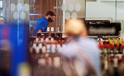 JOHN WOODS / WINNIPEG FREE PRESS
Mask wearing was mixed amongst staff at Grant Park Liquor Mart in Winnipeg Monday, August 3, 2020. 

Reporter: ?